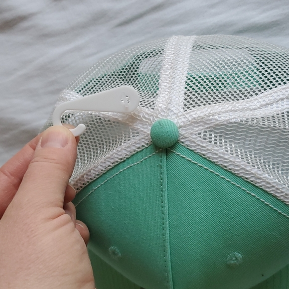 Merrell Green hiking Truckets Mesh Hat - Picture 6 of 10